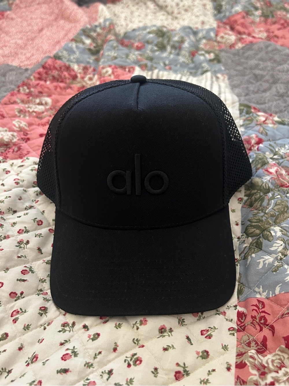 ALO Yoga District Trucker Hat